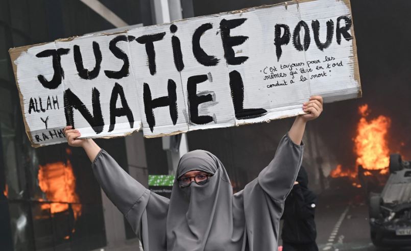 Oficeri francez do të përballet me gjyq për vrasjen e adoleshentit Nahel Merzouk