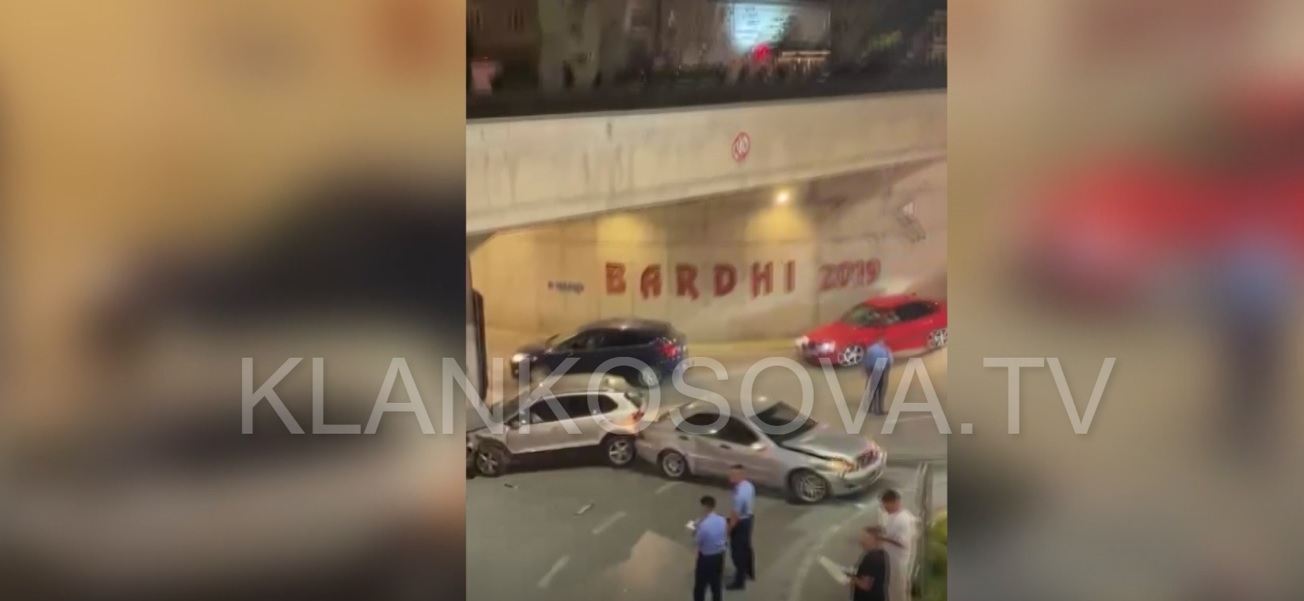 Ferizaj, aksident mes dy veturave në nënkalim, shkaktohen kolona (VIDEO)