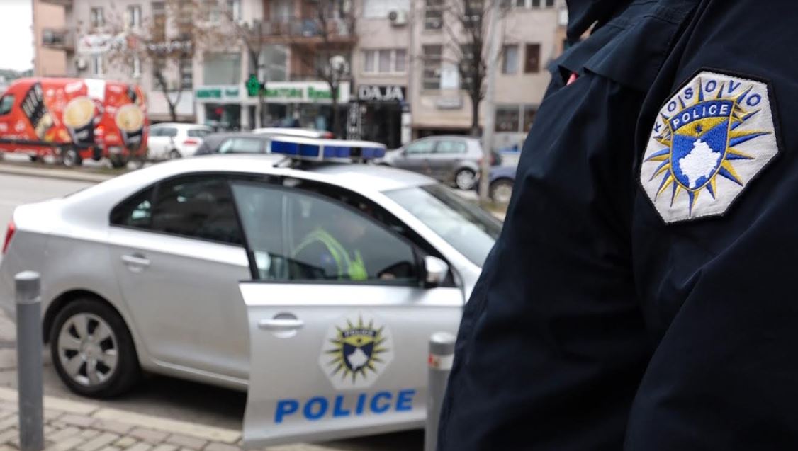 Shtetasi i Serbisë kapet duke ofruar ryshfet ndaj policisë në Mitrovicë