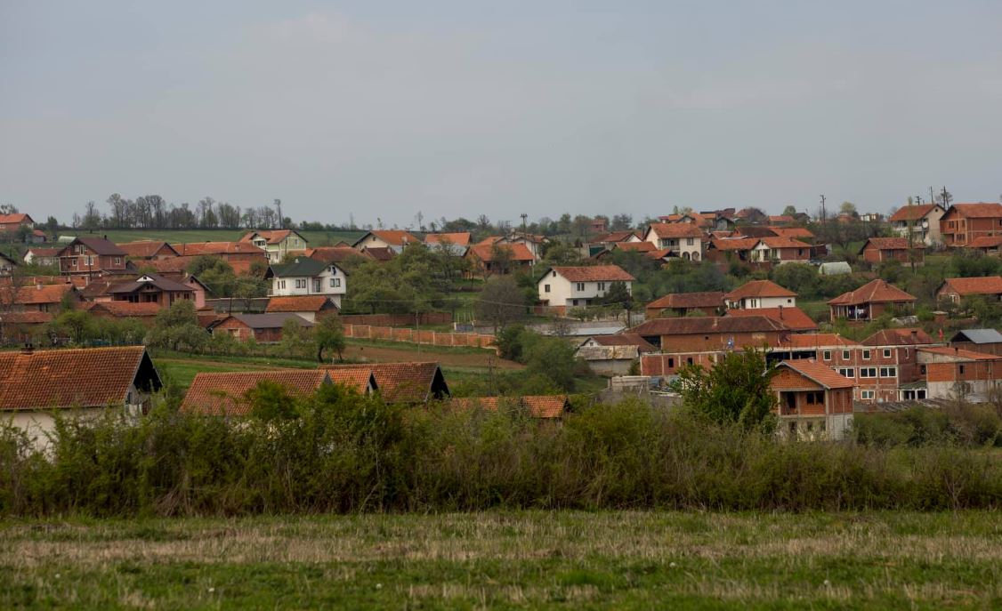 Vidhet arma me 15 fishekë në Abri të Skenderajt