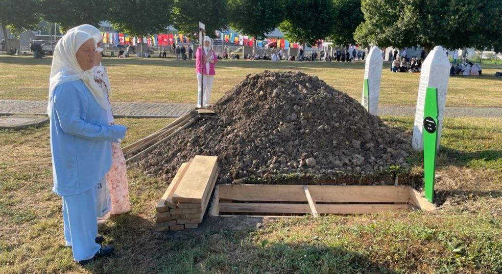 Varrosen shtatë viktima në 30-vjetorin e gjenocidit të Srebrenicës