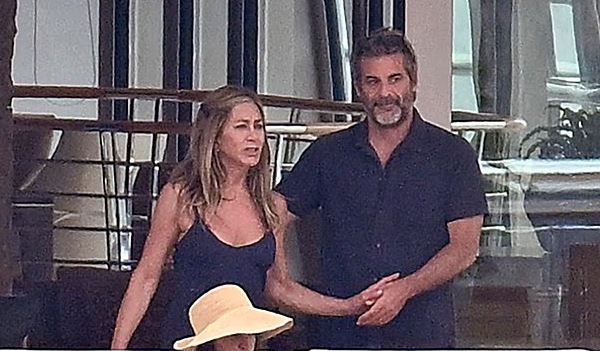Jennifer Aniston gjen sërish dashurinë