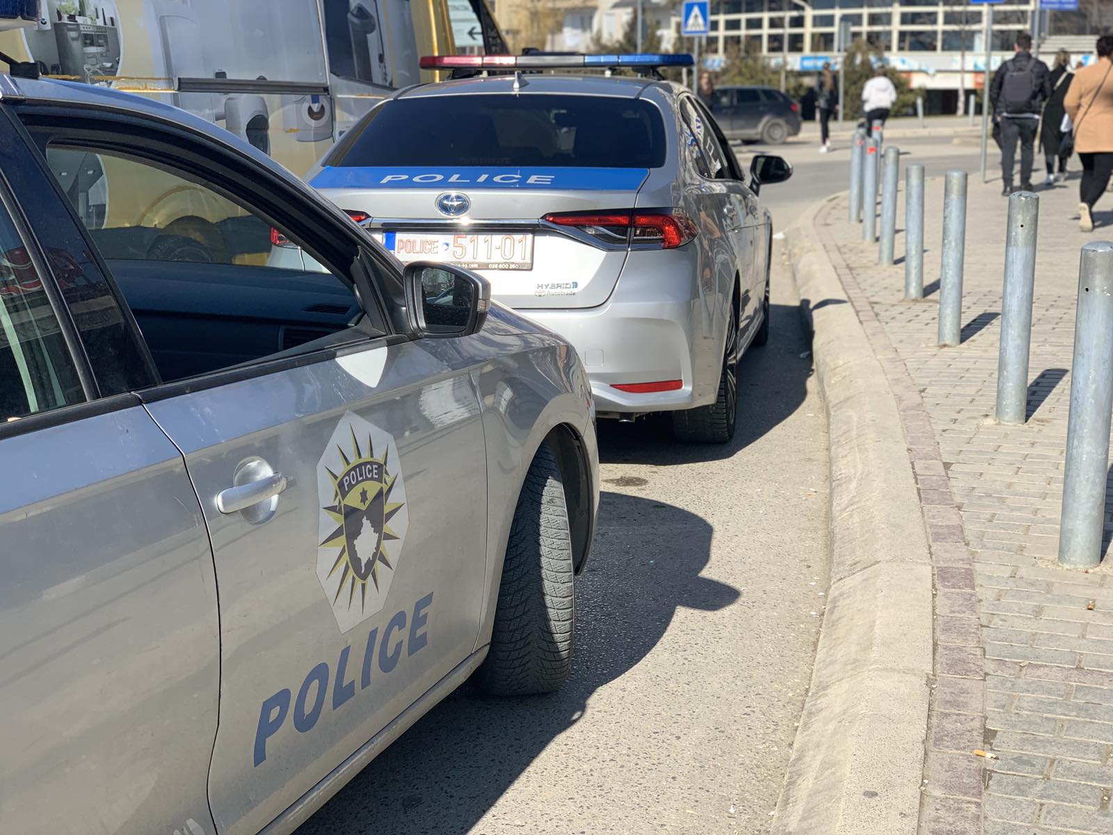 Policia me aksion në Prizren: Identifikohen pesë persona që kërkonin lëmoshë