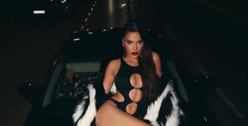  “Late night”, Tayna ka një befasi për fansat e saj (VIDEO)
