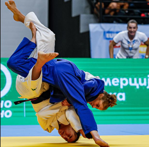 Momenti kur Enise Zijade e fitoi medaljen e bronztë në Shkup (VIDEO)