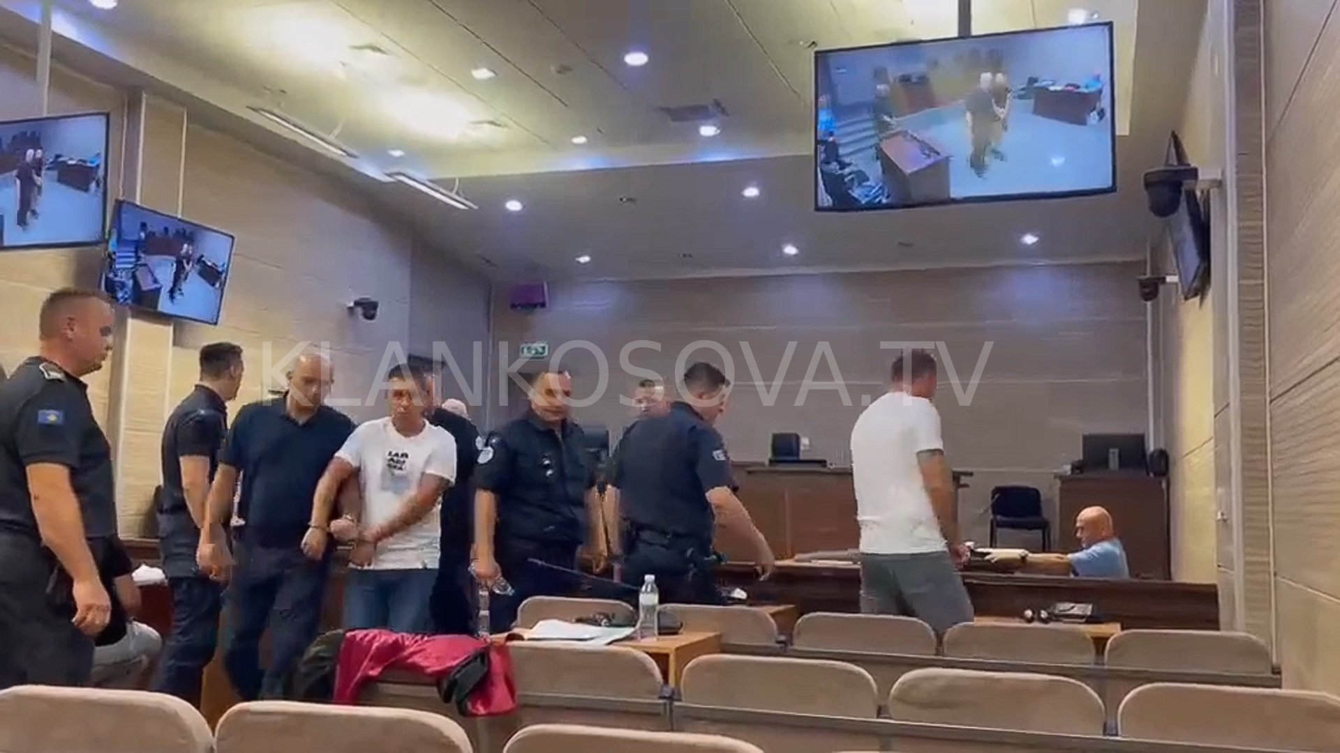 Rasti “Banjska”: Prokurori kërkon mbylljen e seancës, shkak ndjeshmëria e deklaratave të dëshmitarit