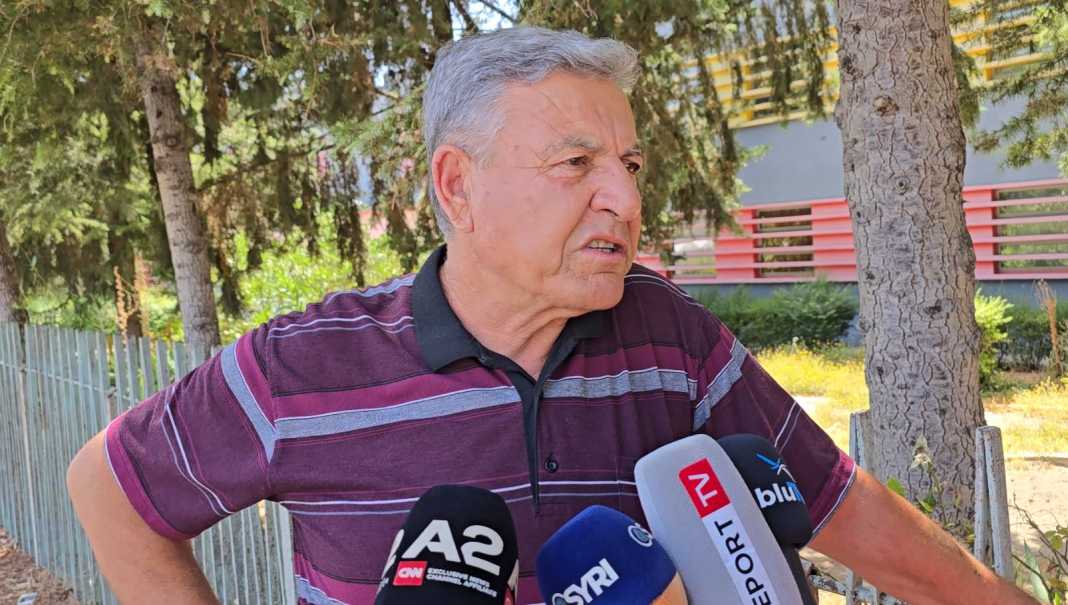 Vajza e mbyti me tel babanë, flet kryeplaku i fshatit: E goditën para syve të mi