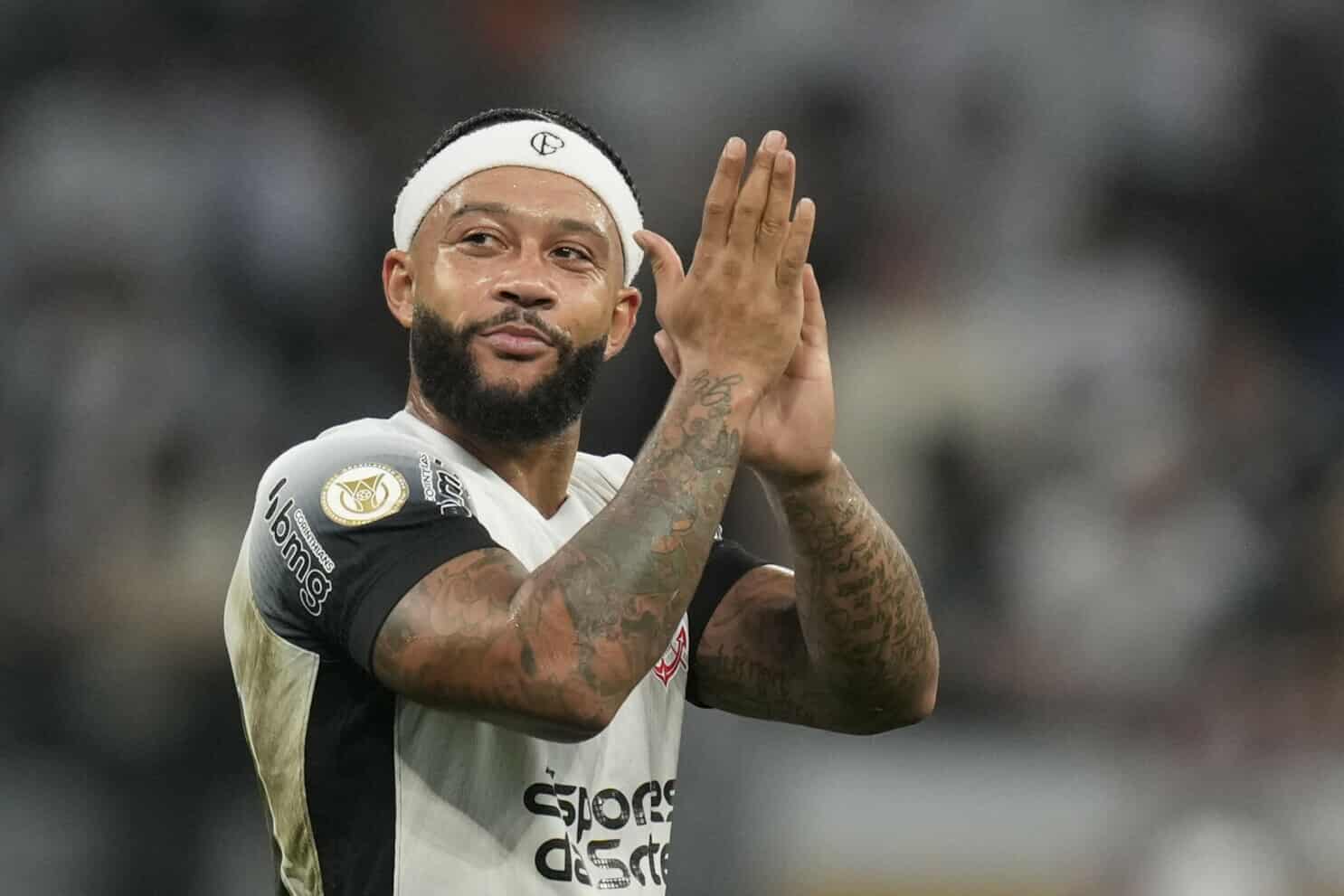 Depay drejt rikthimit në Evropë?