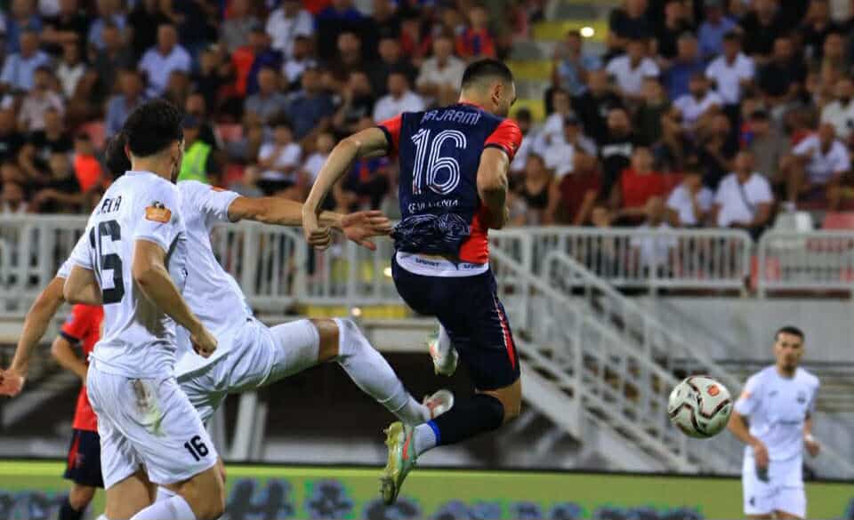 Vllaznia e Shkodrës fitoi derbin e madh në xhiron e parë të kampionatit në Shqipëri