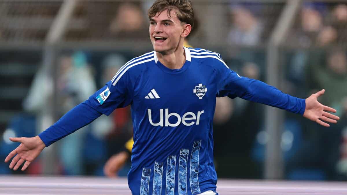Tottenham gati 80 milionë € për Nico Paz – Përplasja me Real Madridin bëhet e pashmangshme!