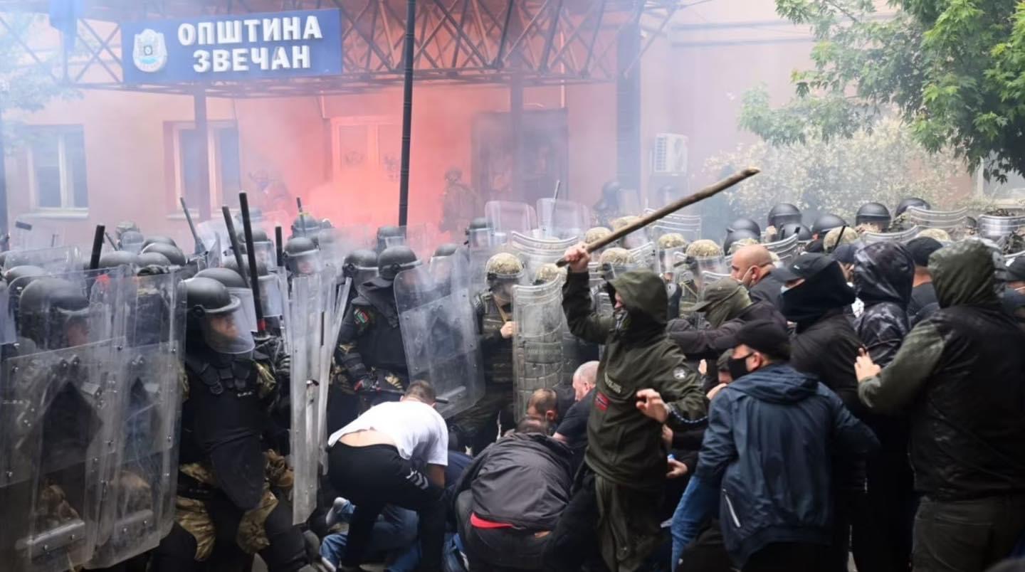 Kërkohet paraburgim prej 30 ditësh ndaj të akuzuarit për sulm ndaj KFOR-it dhe Policisë në Zveçan