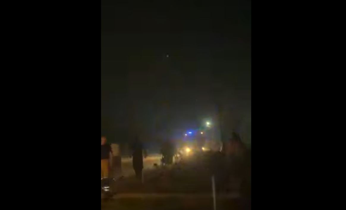 Shpërthen zjarr i madh në Sllatinë të Fushë Kosovës (VIDEO)