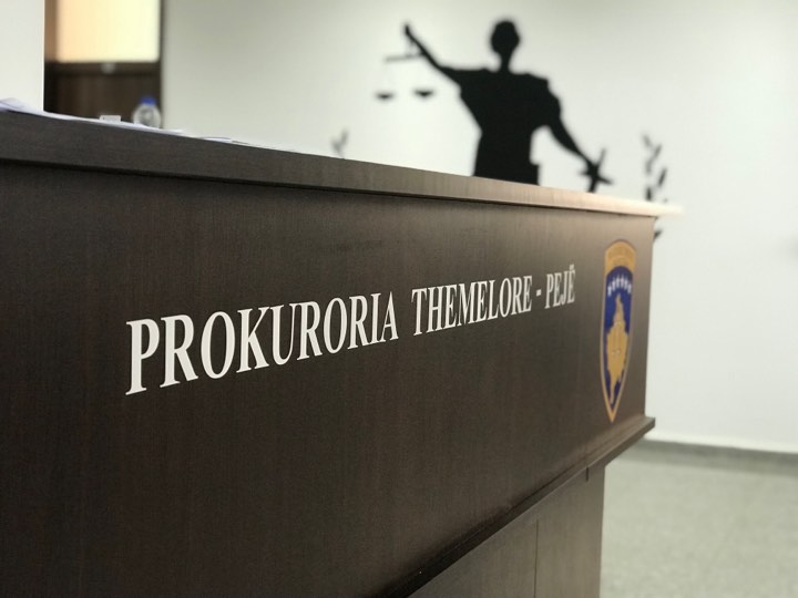 Aktakuzë ndaj një personi në Pejë për vjedhje në vlerë mbi 100 mijë euro
