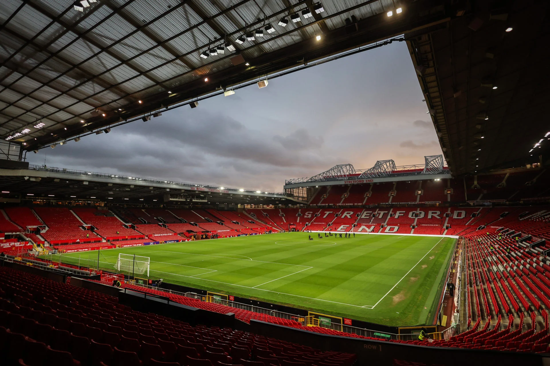 Derbi i javës në Premier League, Unitedi e Arsenali publikojnë formacionet