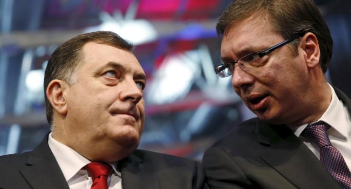 Dodik dënohet, Vuçiqin e kap sikleti? (VIDEO)