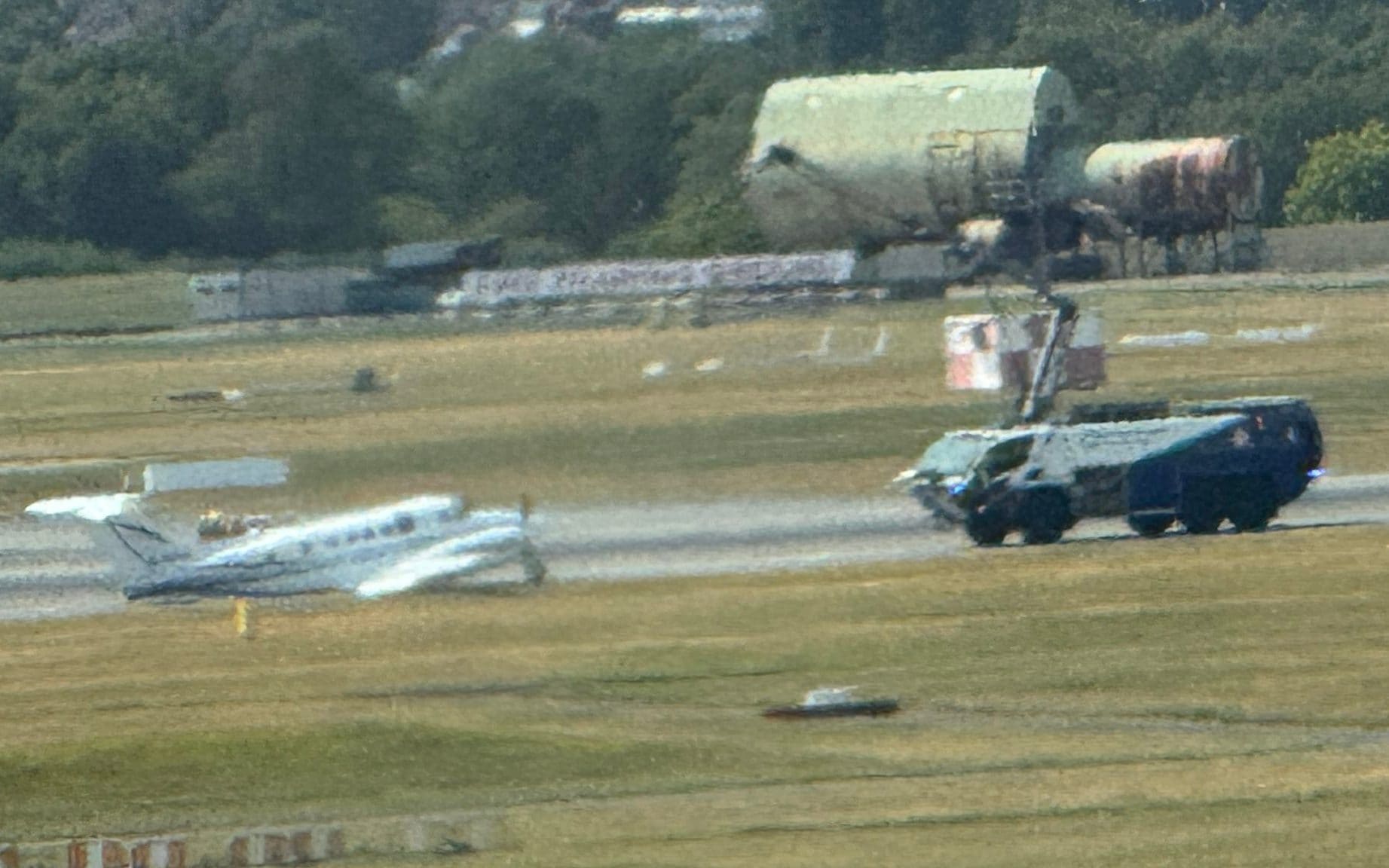 Incident ajror në Birmingham, mbyllet pista pasi një avioni iu bllokua helika