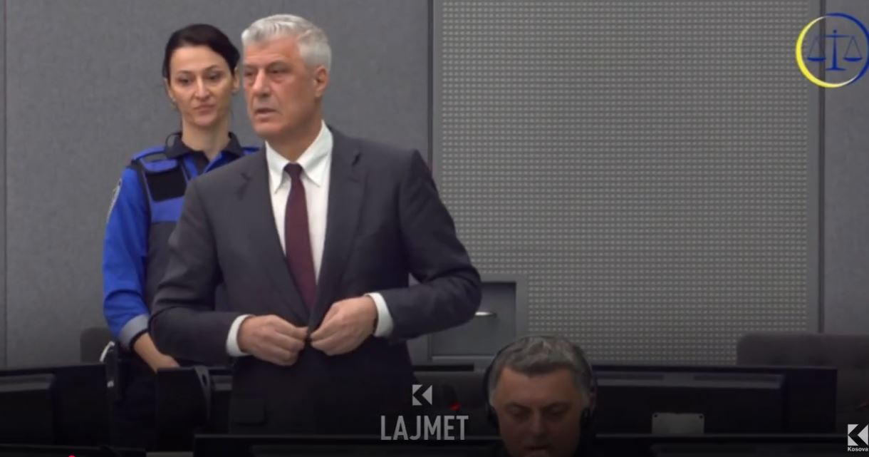 Kërkesa e prokurorisë, Thaçit po i ndalohet komunikimi me mbrojtjen? (VIDEO)