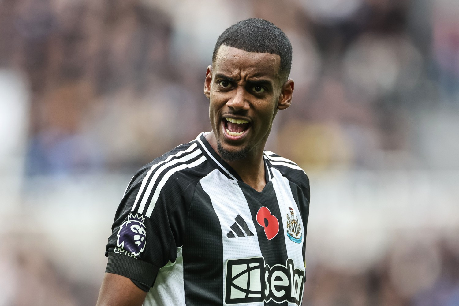 Reagon Isaku, thotë se Newcastle theu premtimet