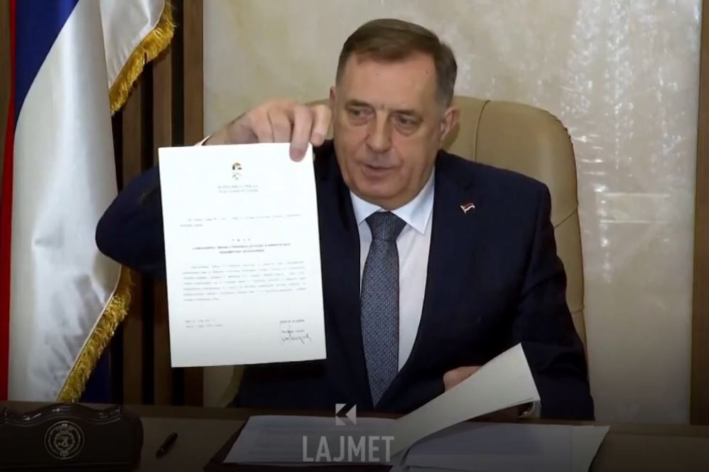 Dodikut i merret mandati - ai do referendum (VIDEO)
