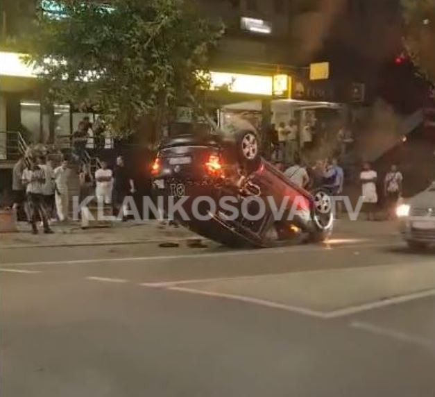 Vetaksident në Lipjan, rrokulliset vetura (VIDEO)