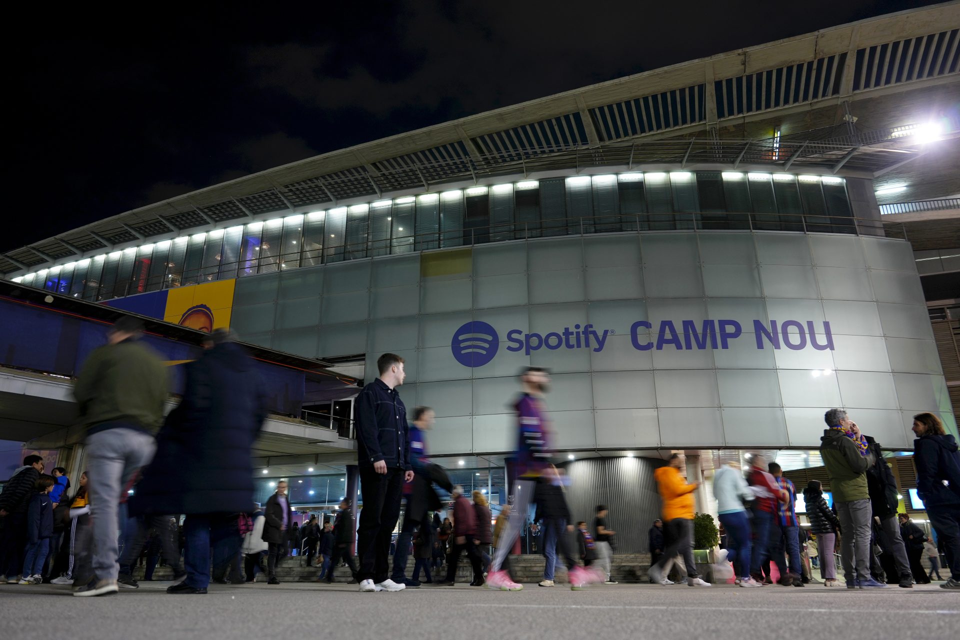 UEFA-ja do të inspektojë "Camp Nou-n" për të parë se ai plotëson kushtet