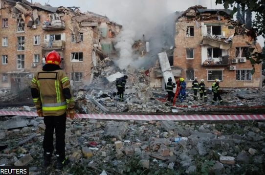 Shkon në 10 numri i të vrarëve në Kiev nga bombardimet ruse gjatë natës