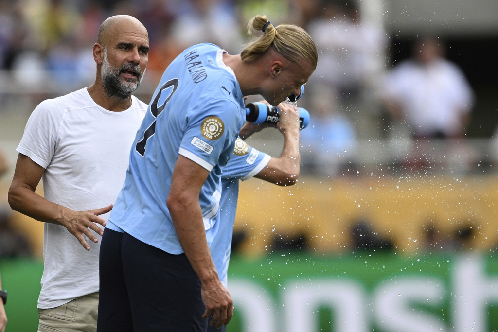 Guardiola tregon për të ardhmen e disa lojtarëve të Cityt