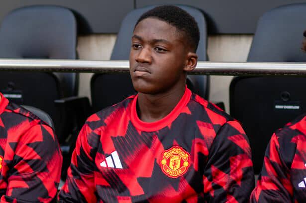 I mungon hapësira, Mainoo mendon largimin nga United
