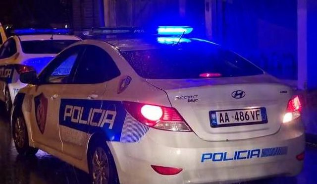 Tre të lënduar nga një konflikt mes dy grupeve në Korçë