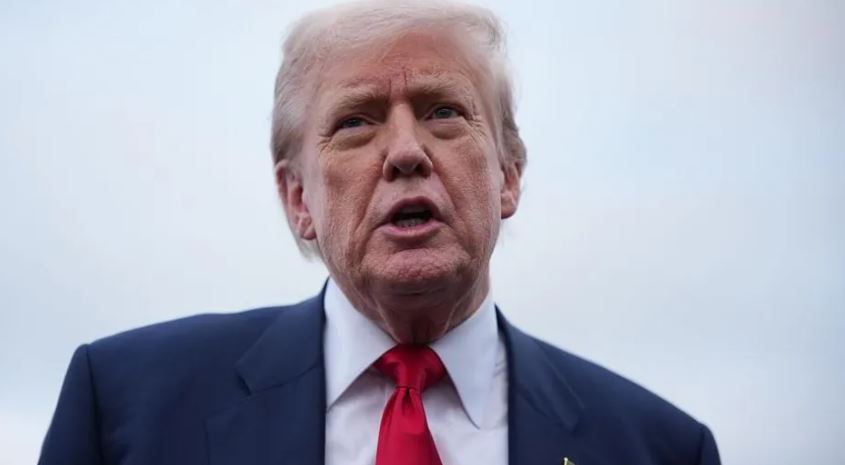 Trump 'godet' Indinë me tarifë shtesë prej 25% për blerjen e naftës ruse