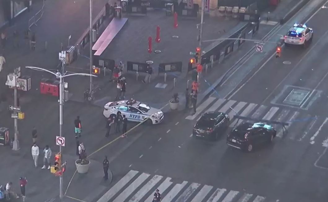 Të shtënat në Times Square, i arrestuar një 17 vjeçar