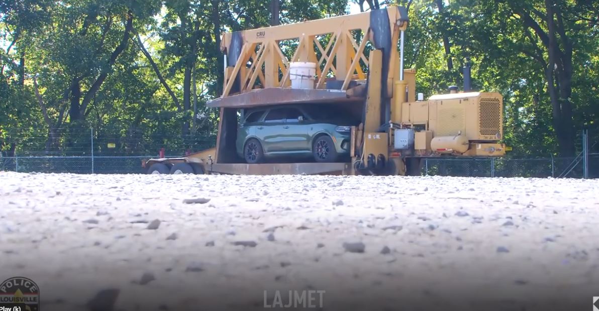 Bëri gara ilegale, supermakina në Amerikë bëhet për skrap (VIDEO)