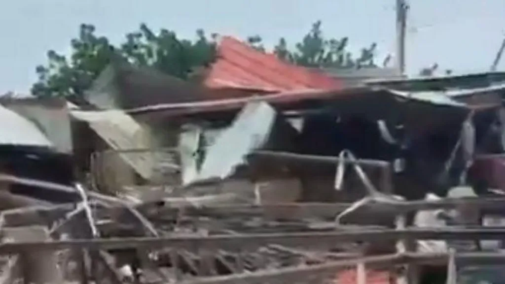 Luftime deri në vdekje në qytetin e rrethuar sudanez pas masakrës në xhami