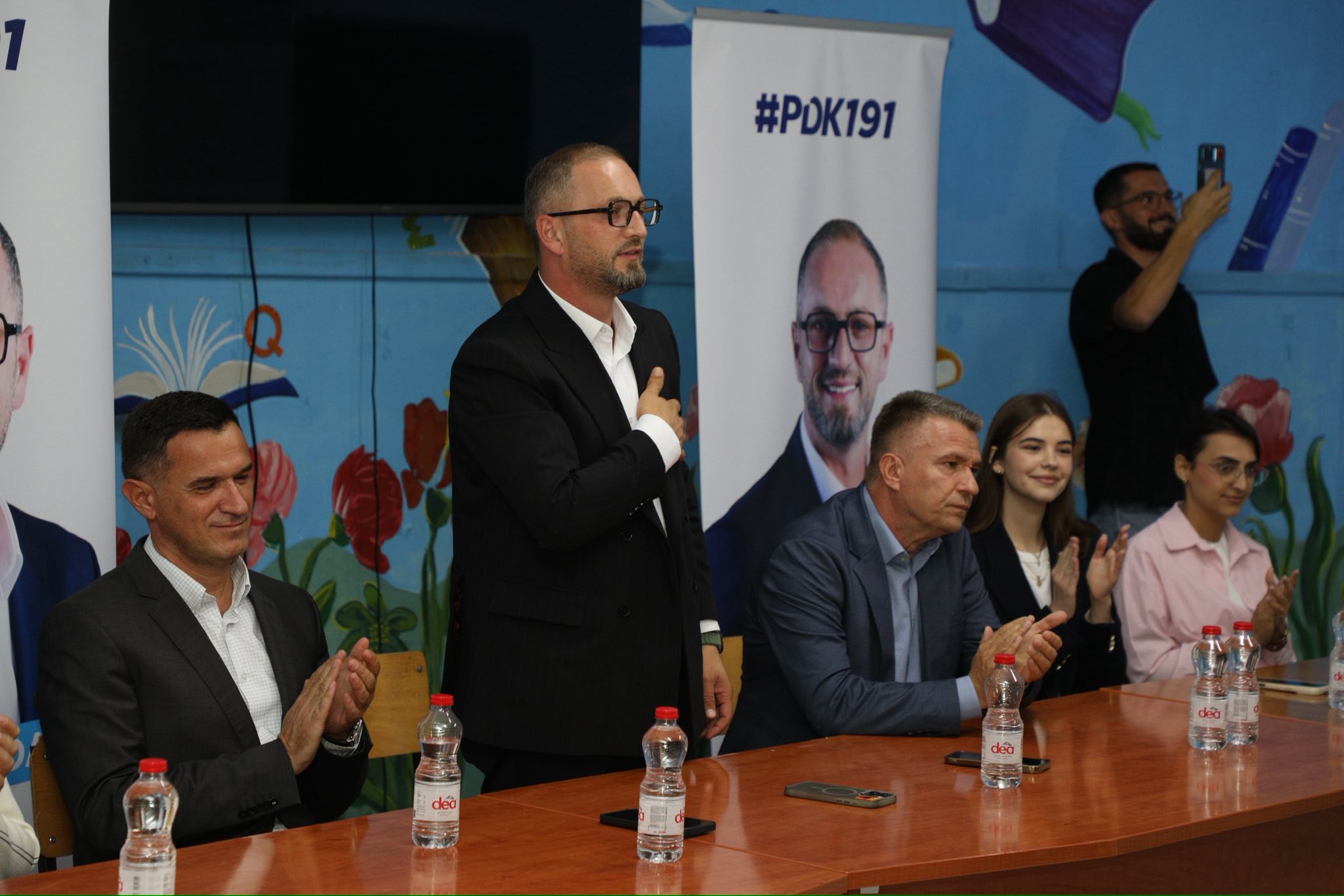 Hajdari kritika Lladrovcit për indiferencë ndaj qytetarëve: I ka interesu me hip në helikopter me shetit në Barcelonë