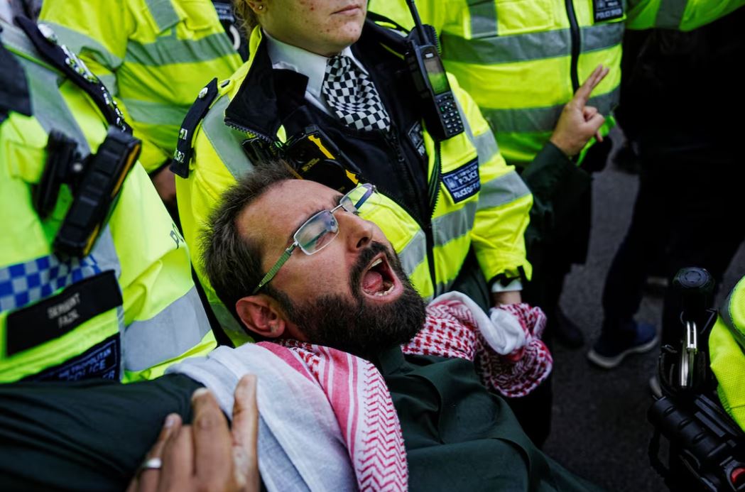Policia britanike arreston dhjetëra persona në protestën e fundit për Palestinën