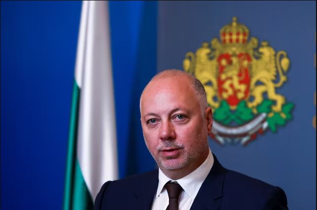 Qeveria e Bullgarisë i mbijetoi mocionit të pestë të mosbesimit