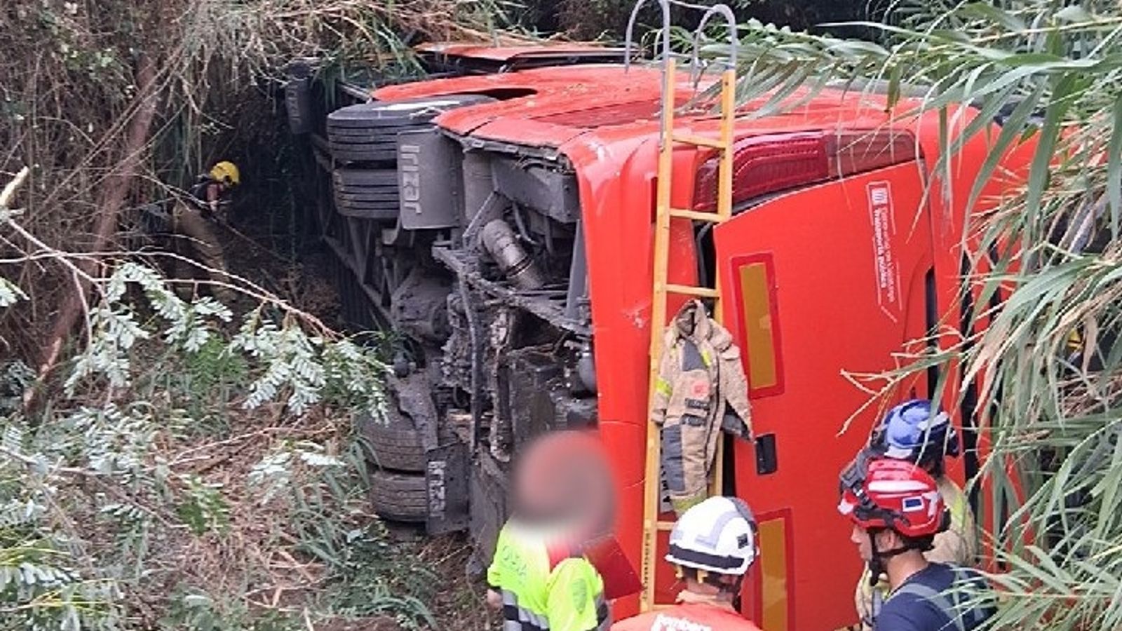 Aksidentohet autobusi në Katalonjë, 10 të lënduar - 2 në gjendje të rëndë