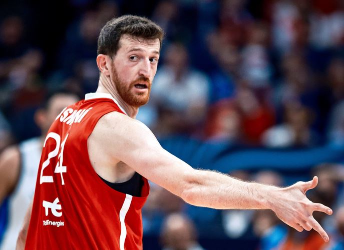Erxhan Osmani çon Turqinë në finalen e Eurobasketit