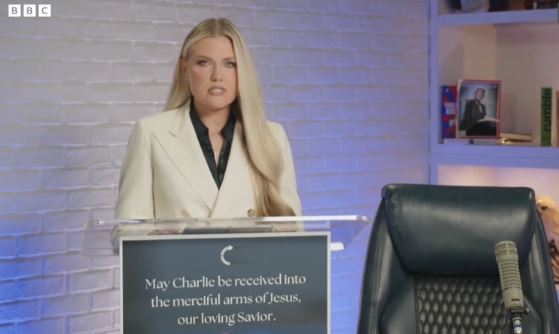 "Nuk do ta lejoj kurrë trashëgiminë tënde të vdesë", gruaja e Charlie Kirk flet me lot pas të shtënave