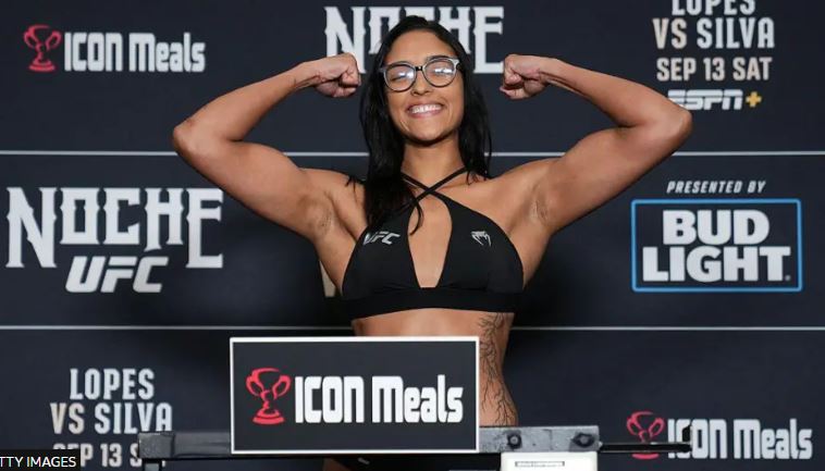 Një braziliane do të bëhet gruaja më e re që do të luftojë në UFC