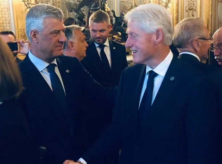 “Clinton e adhuronte udhëheqjen e Thaçit”, Rubin: Presidenti e përgëzoi sepse Hashimi e mbajti fjalën