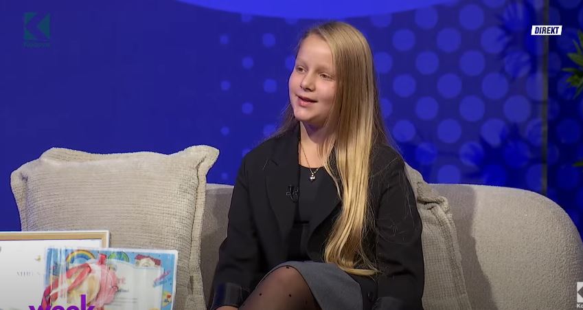 Dhurata Selimi, 11-vjeçarja që dashuron shkrimin dhe leximin (VIDEO)
