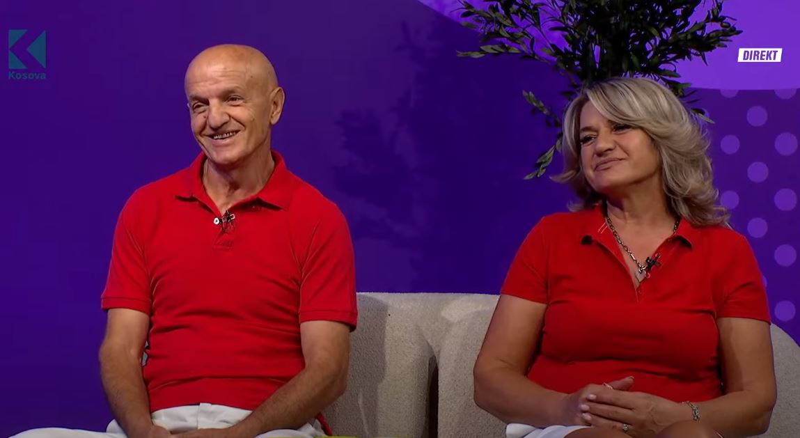 Jeta mes qytetit dhe fshatit, çifti Fexha dhe Lata që dashurojnë tokën (VIDEO)