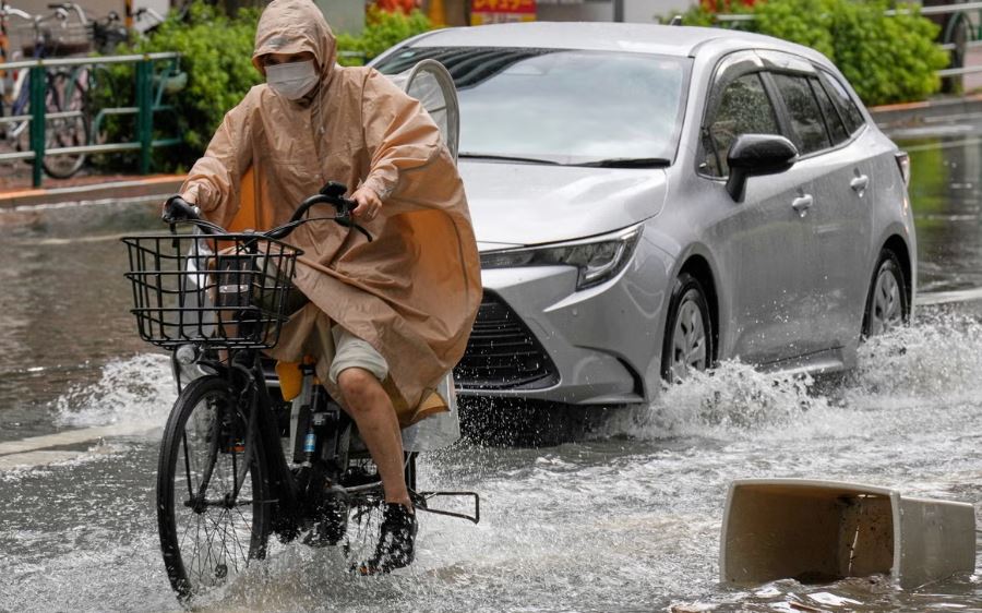 Tokio me shi “të paparë", bie për një orë sa për gjysmë muaji – një i vdekur