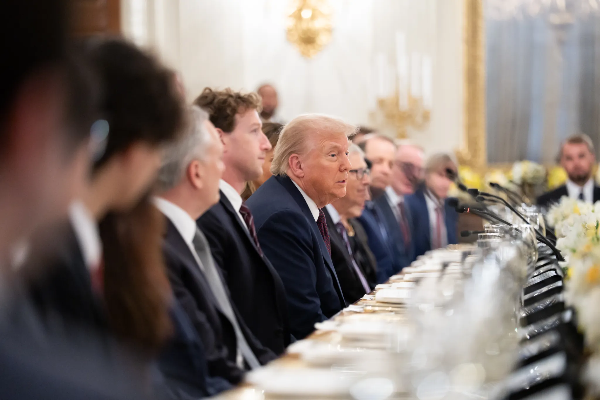 Trumpi dhe liderët e teknologjisë bashkohen për të fuqizuar dominimin amerikan të IA-së