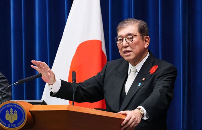 Kryeministri i Japonisë jep dorëheqje pasi humbi zgjedhjet