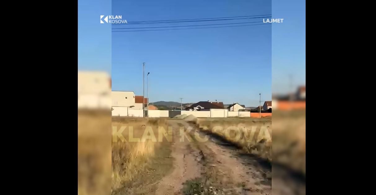 Banorët e Llugaxhisë së Lipjanit ankohen se nuk e kanë një rrugë të asfaltuar (VIDEO)