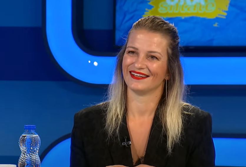 "Bileta paguhet me një buzëqeshje", nis Festivali i Komedisë në Mitrovicë (VIDEO)