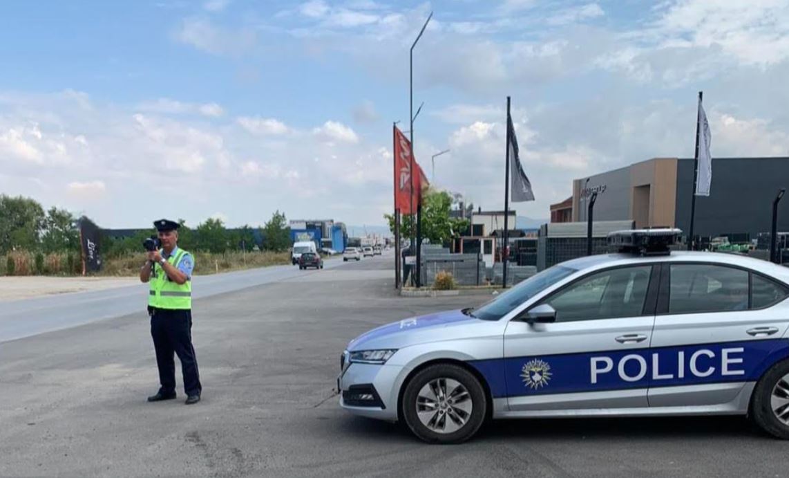Policia në Ferizaj shton masat në komunikacionin rrugor