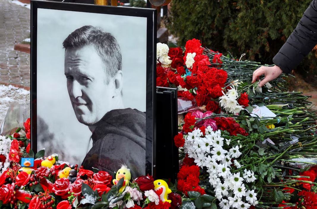Yulia Navalnaya thotë se testet e huaja tregojnë se burri i saj është helmuar